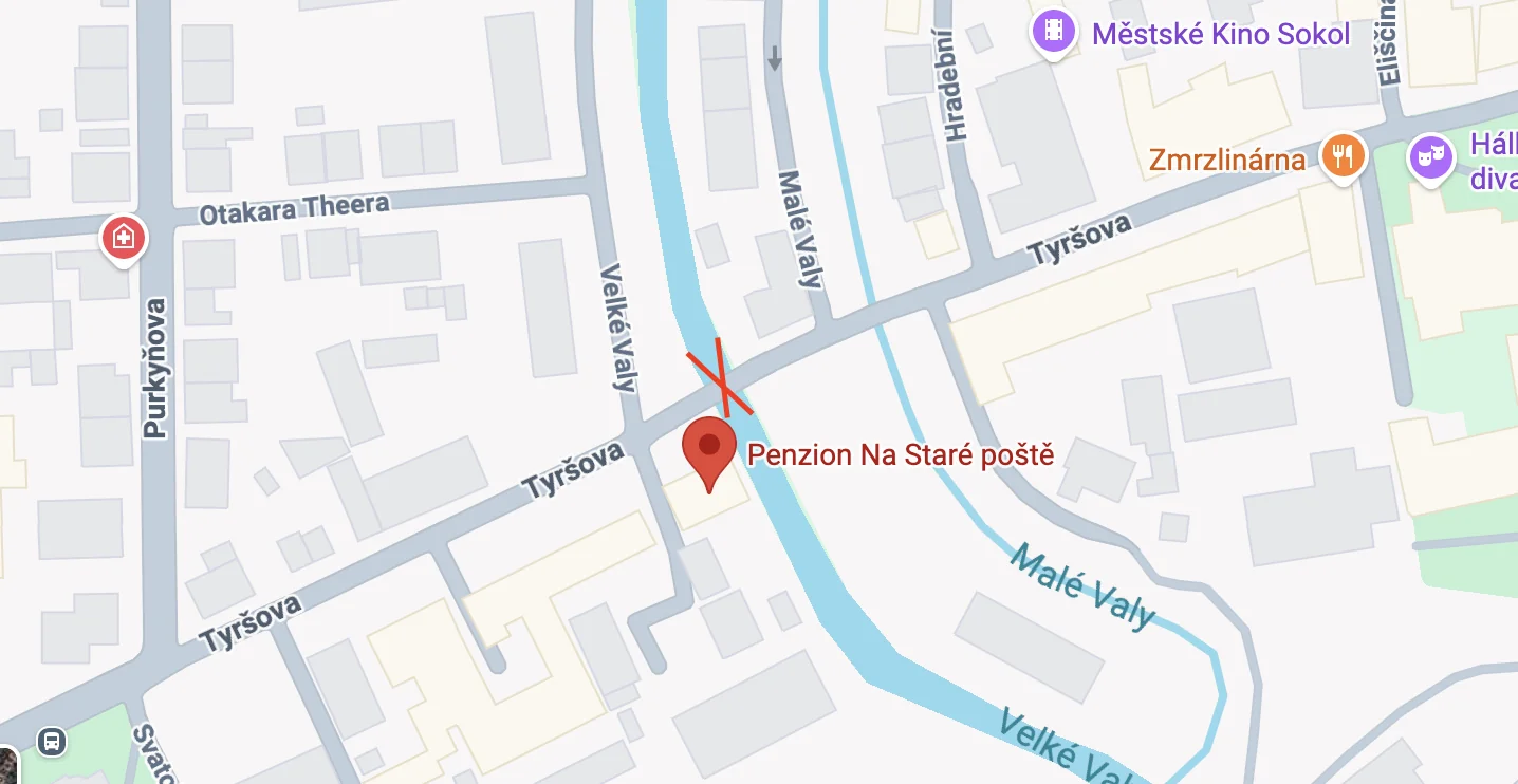 Map of the area around Penzion Na Staré Poště — the small bridge directly next to the venue (marked with a red X) is closed; approach the venue from the other side rather than from the main square.